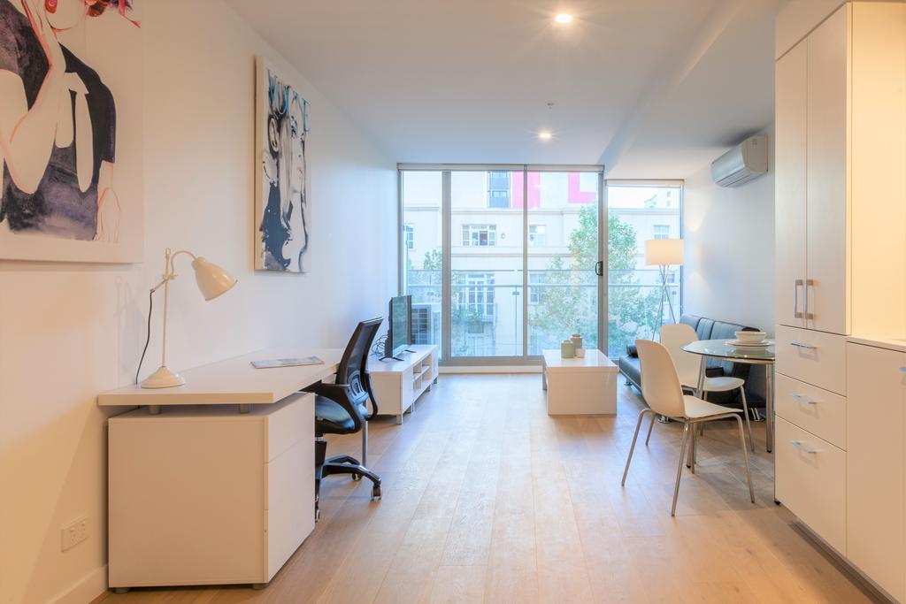 Apartment 101 Melbourne Exterior photo