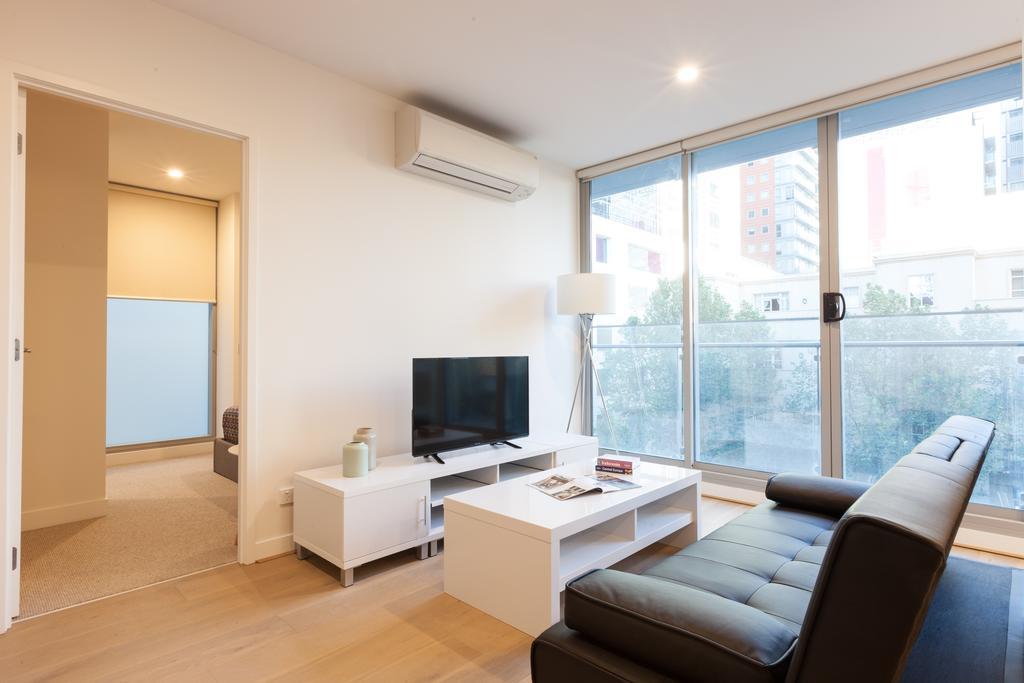 Apartment 101 Melbourne Exterior photo